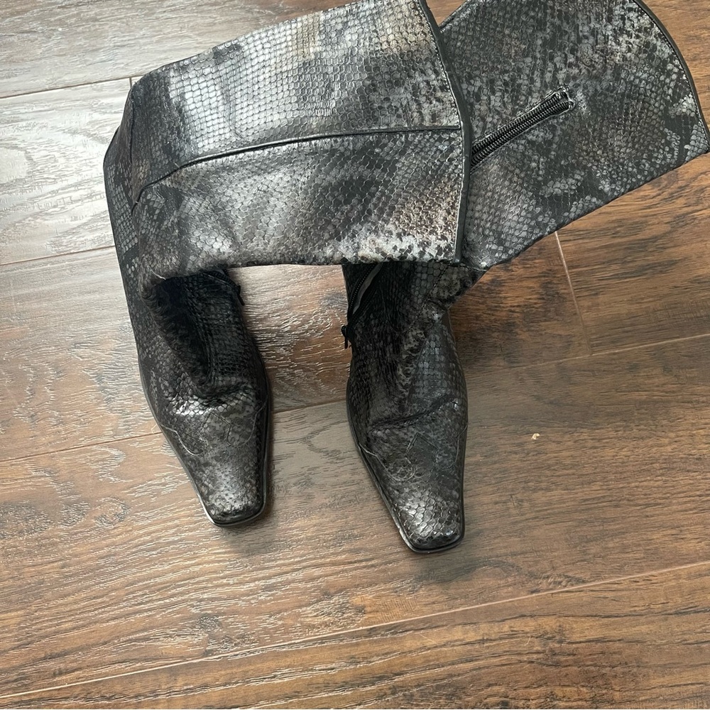 Nine West Black Snakeskin Heeled Boots